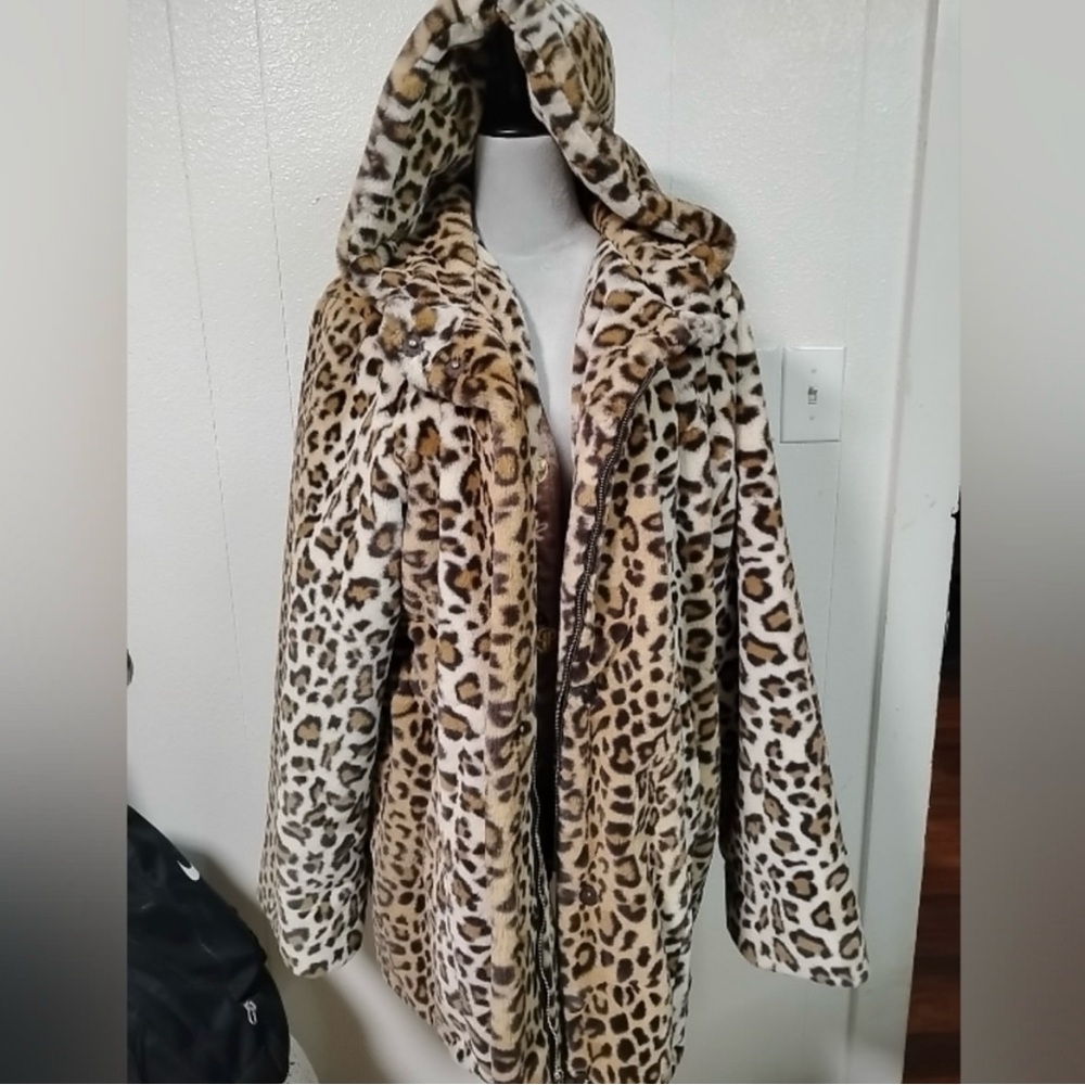 Dennis Basso Animal Print Teddy Jacket